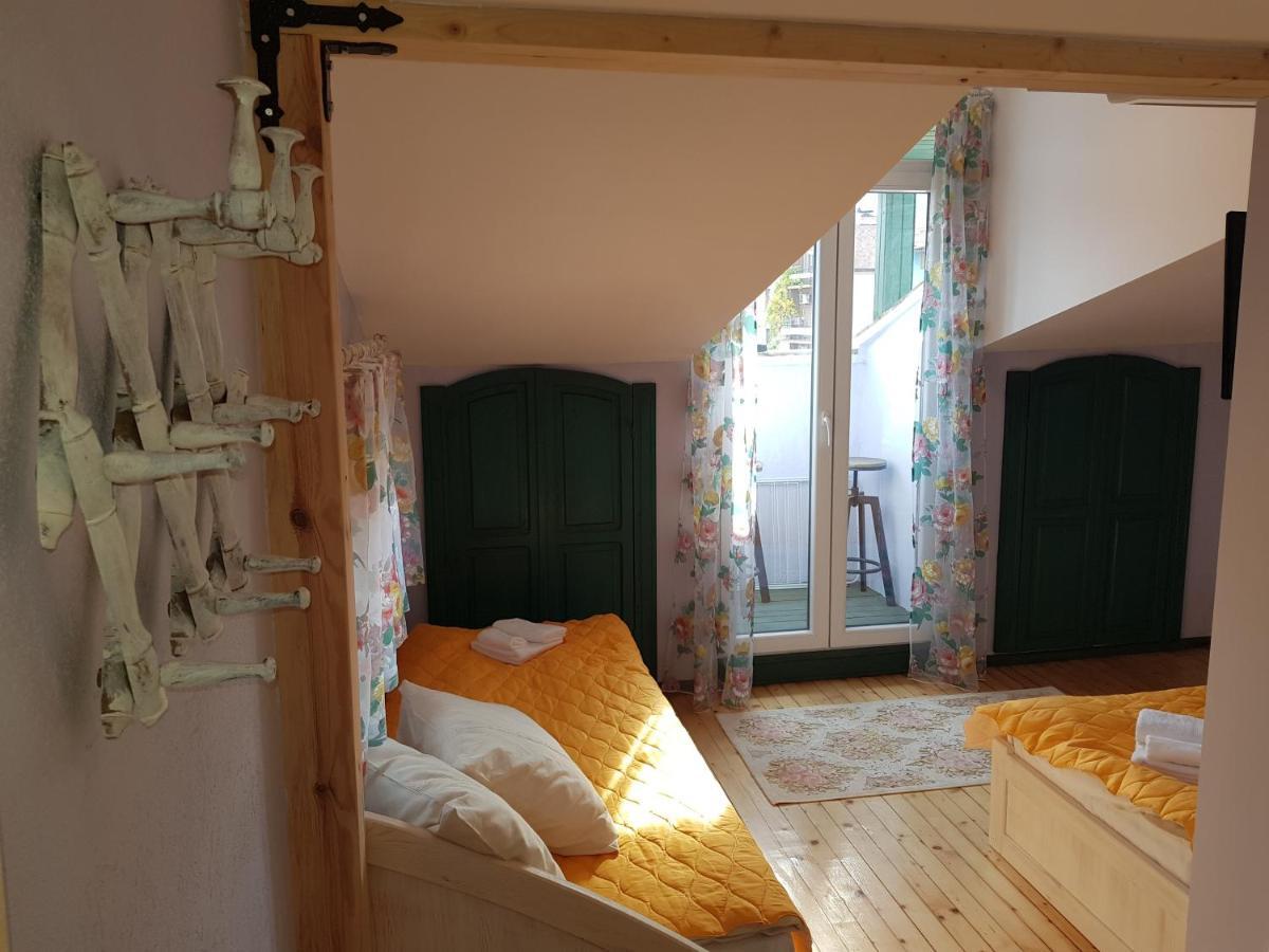 Casa Vivaldi Hotel Velingrad Bagian luar foto